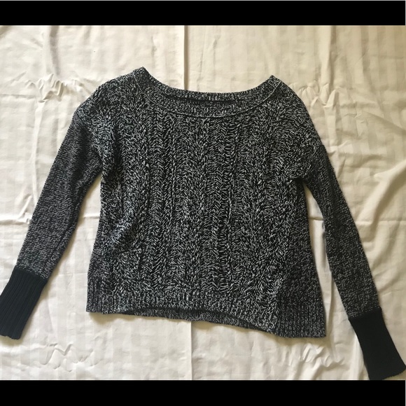 American Eagle Sweater - Picture 2 of 4
